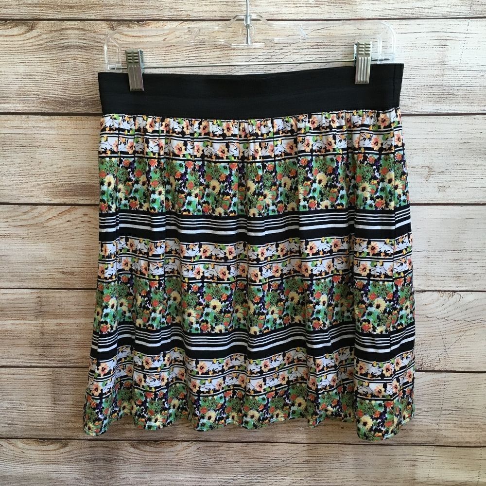 JOE BENBASSET SKIRT IN FLORAL PRINT